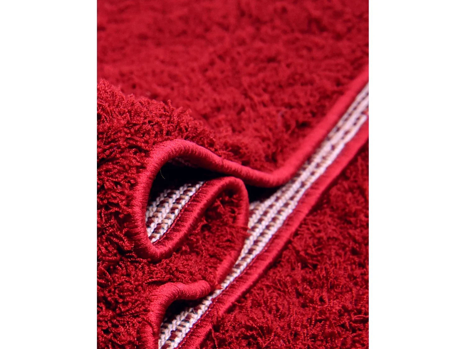 Tapis shaggy 62x120 rouge Luzern