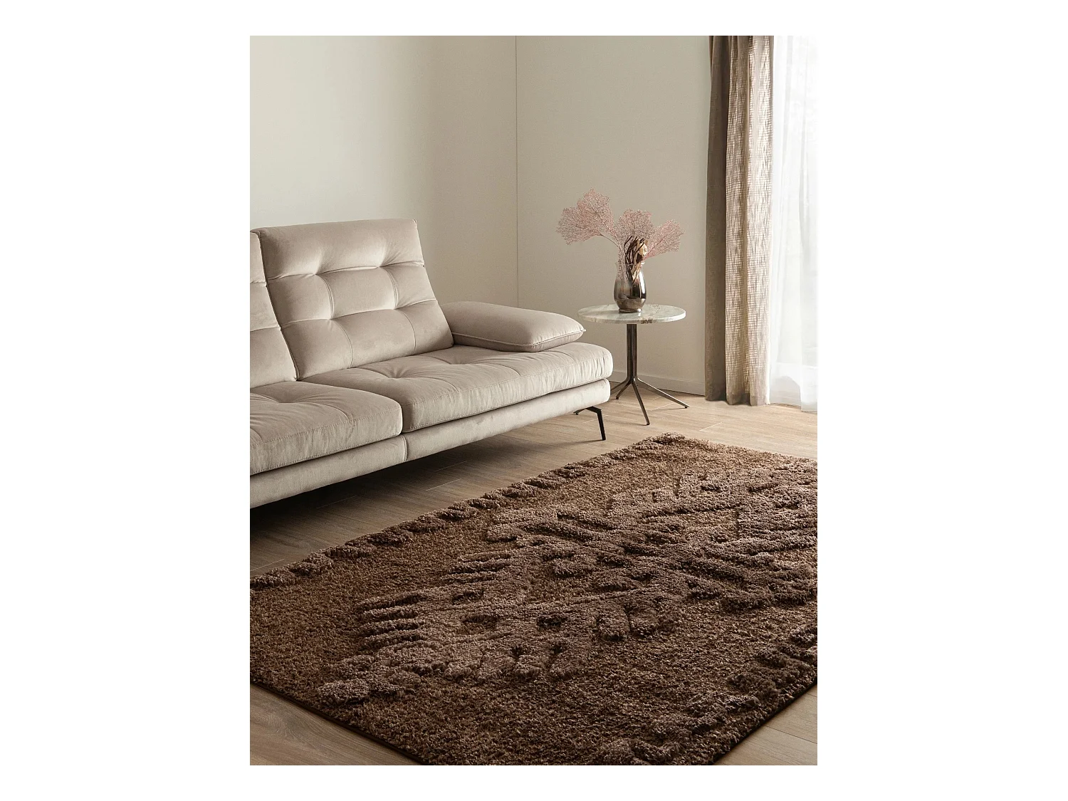 Tapis shaggy 240x305 marron foncé Thun Scutum