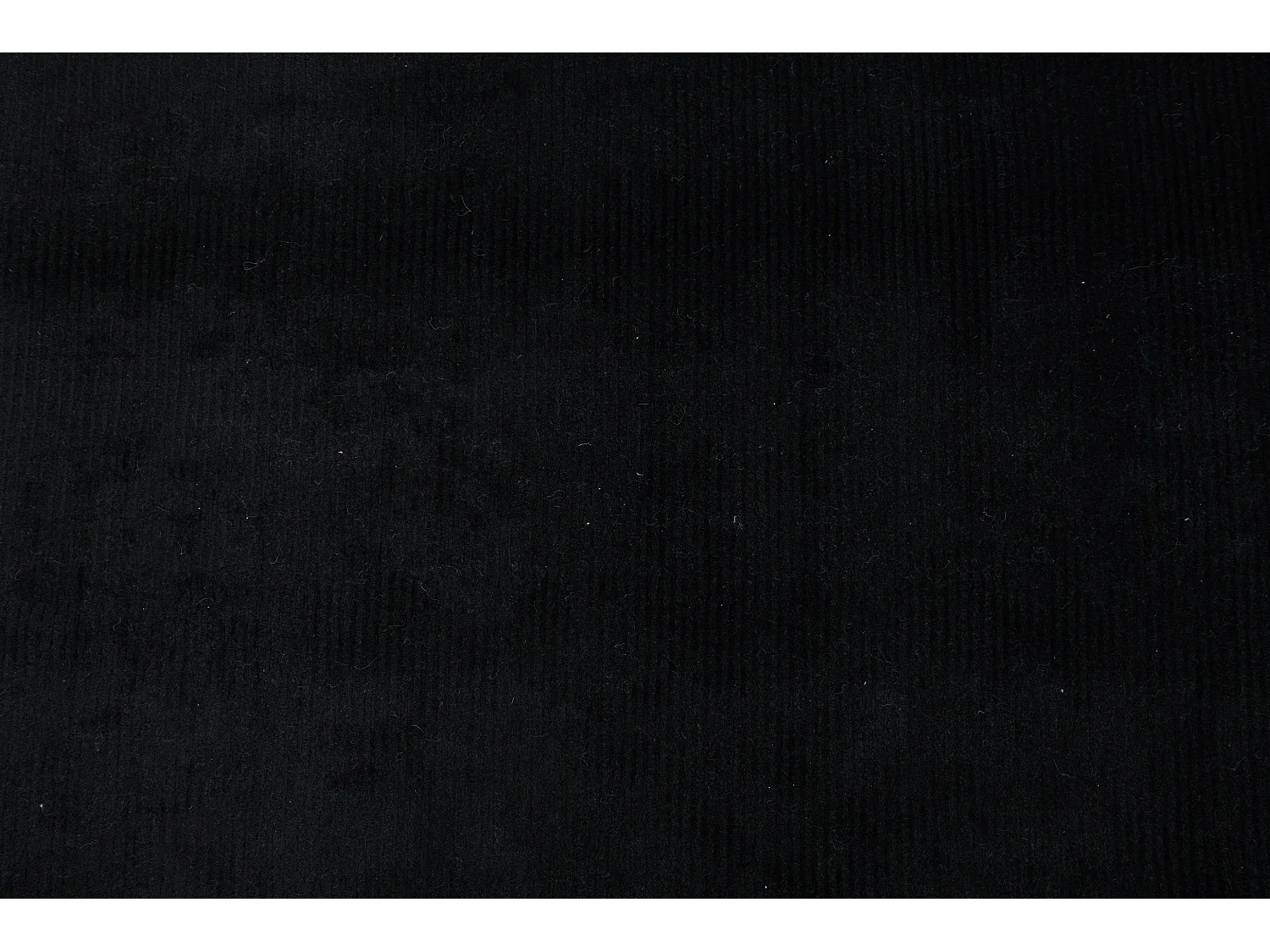 Tapis de laine 173x241 noir Darya