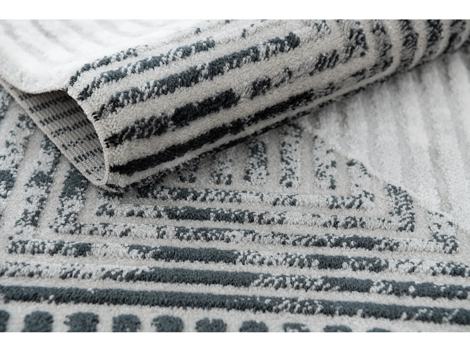 Tapis 80x305 gris clair Davos Grecian