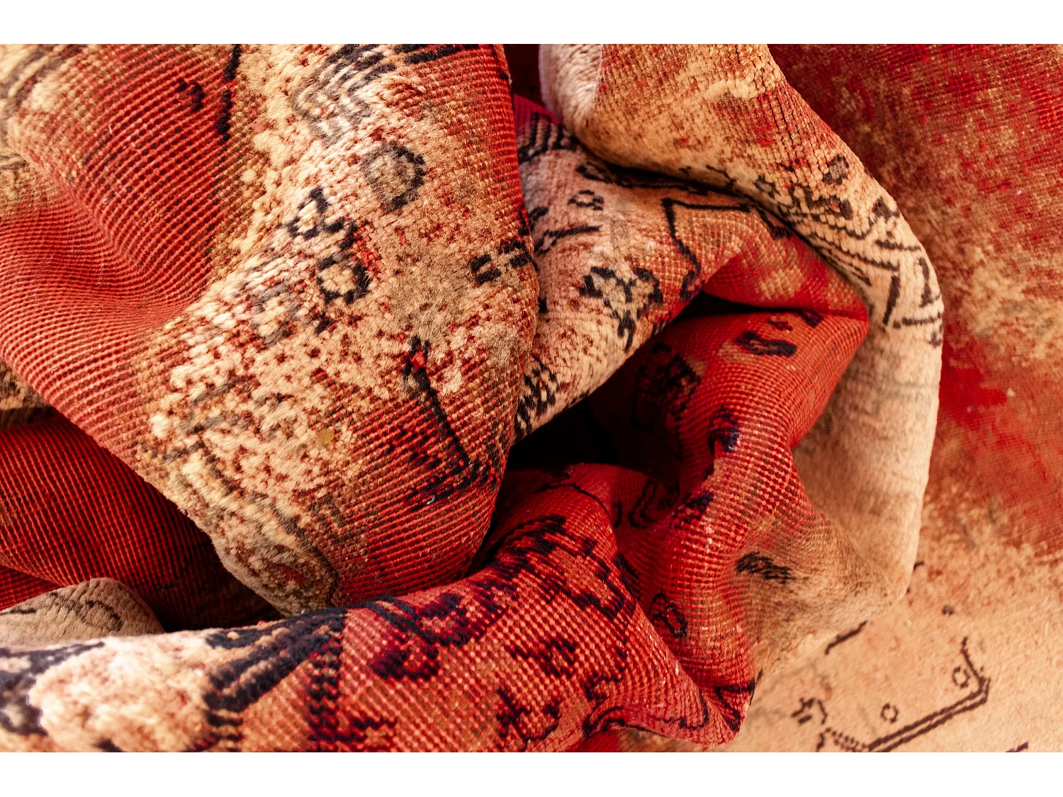 Woltapijt 294x193 Rood Vintage Royal