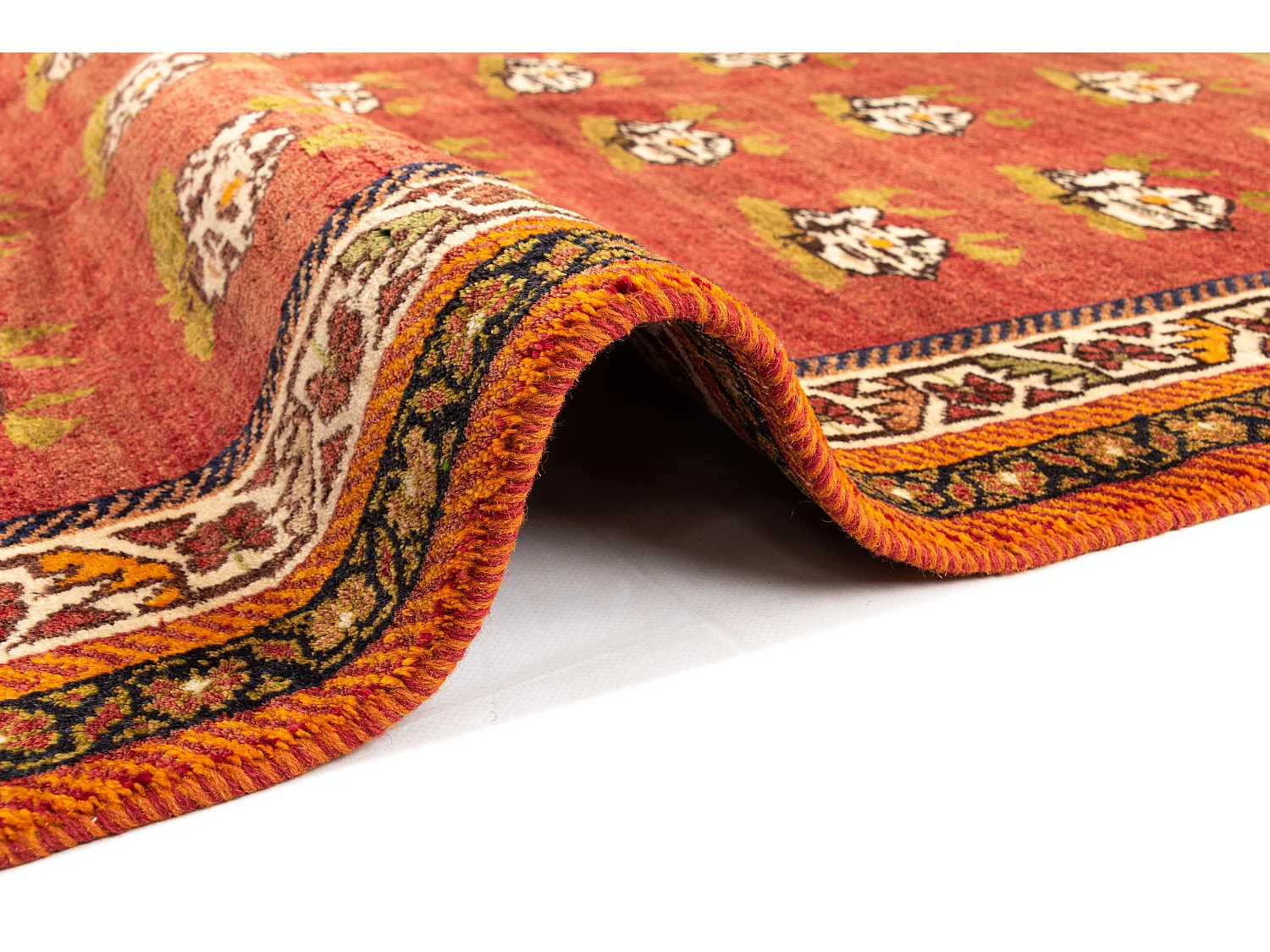 Tapis de laine 135x188 rouge Ghashghai