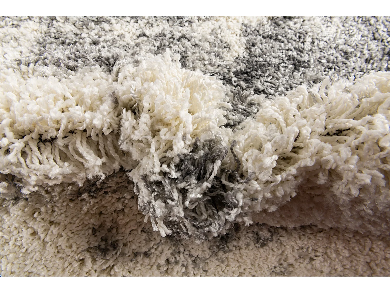 Tapis shaggy 125x125 beige - gris pierre Lachen Haze
