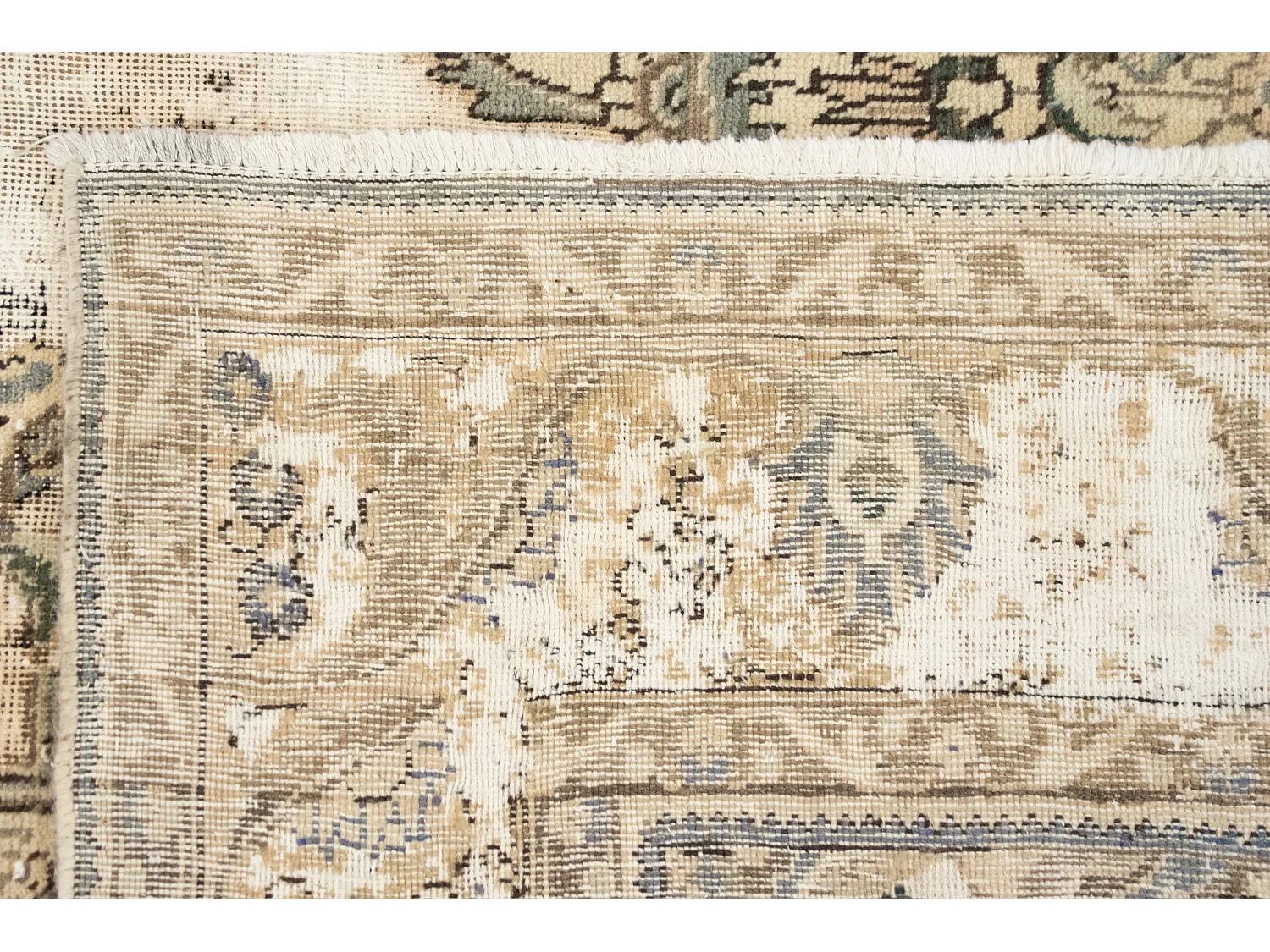 Woltapijt 286x192 Crème wit Vintage Royal