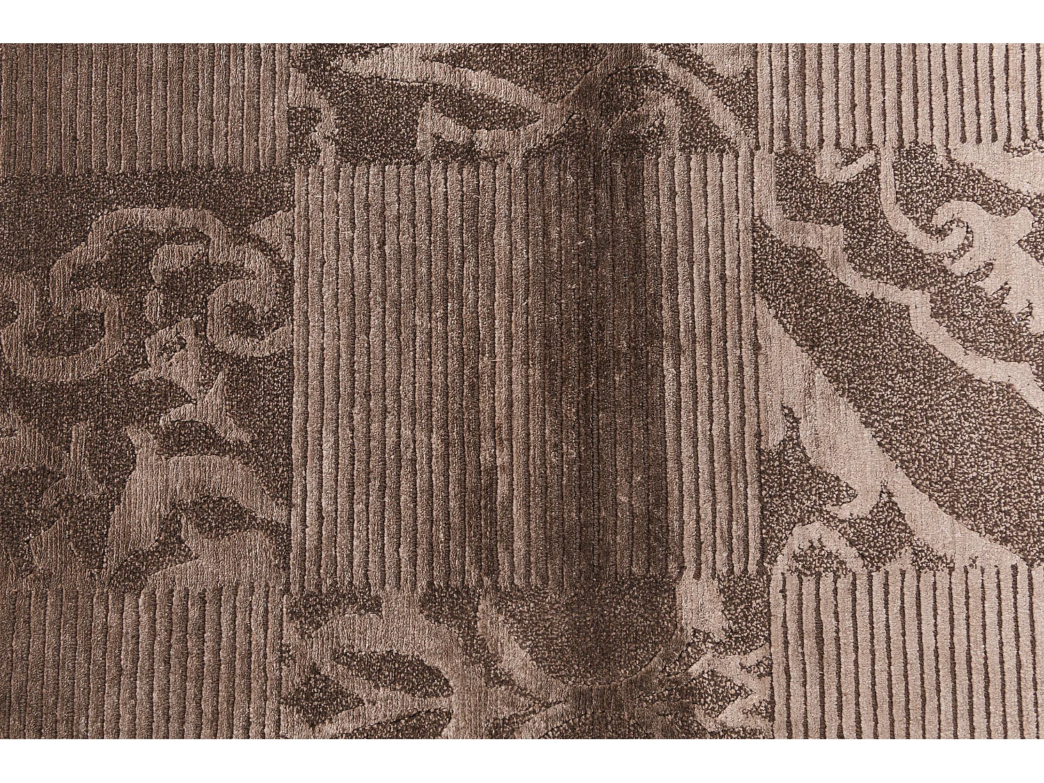 Woltapijt 152x79 Bruin Darya