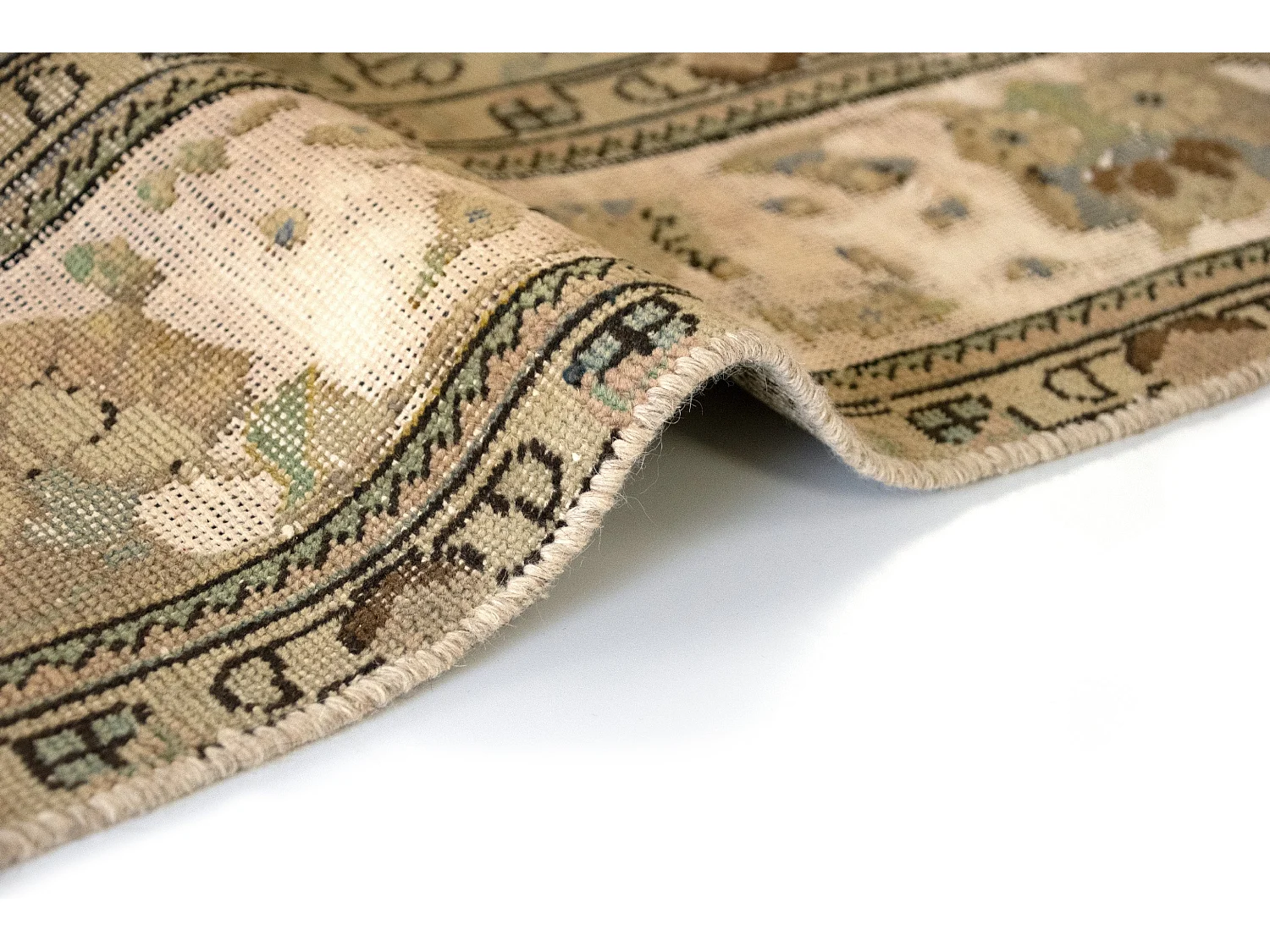 Woltapijt 300x198 Crème wit Vintage Royal