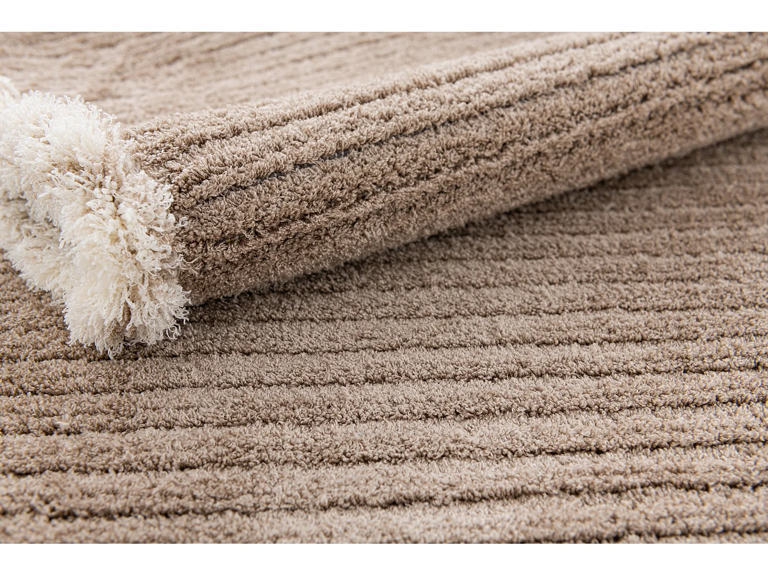 Tapis 125x185 marron foncé St. Gallen Solid