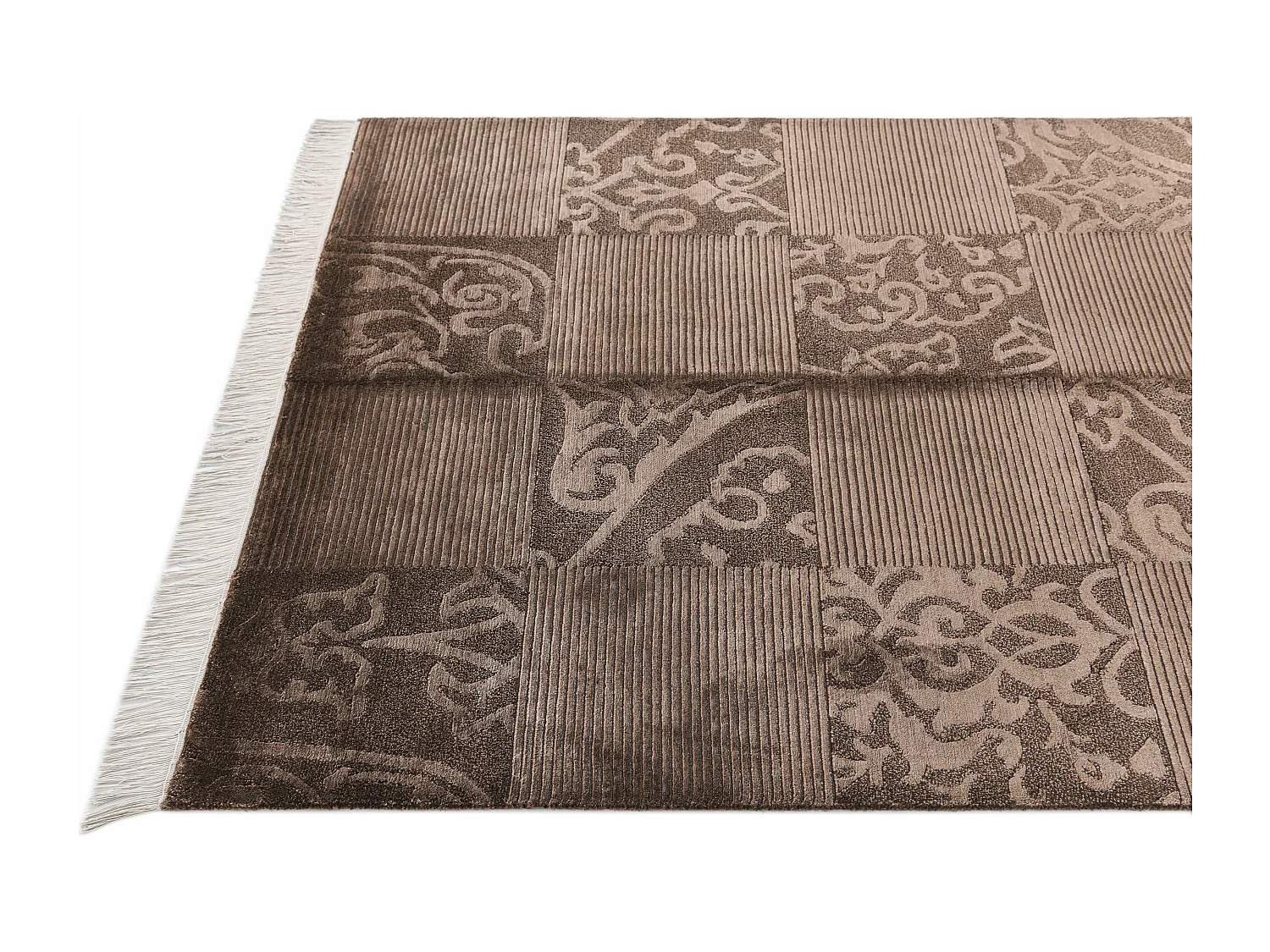 Woltapijt 183x124 Bruin Darya