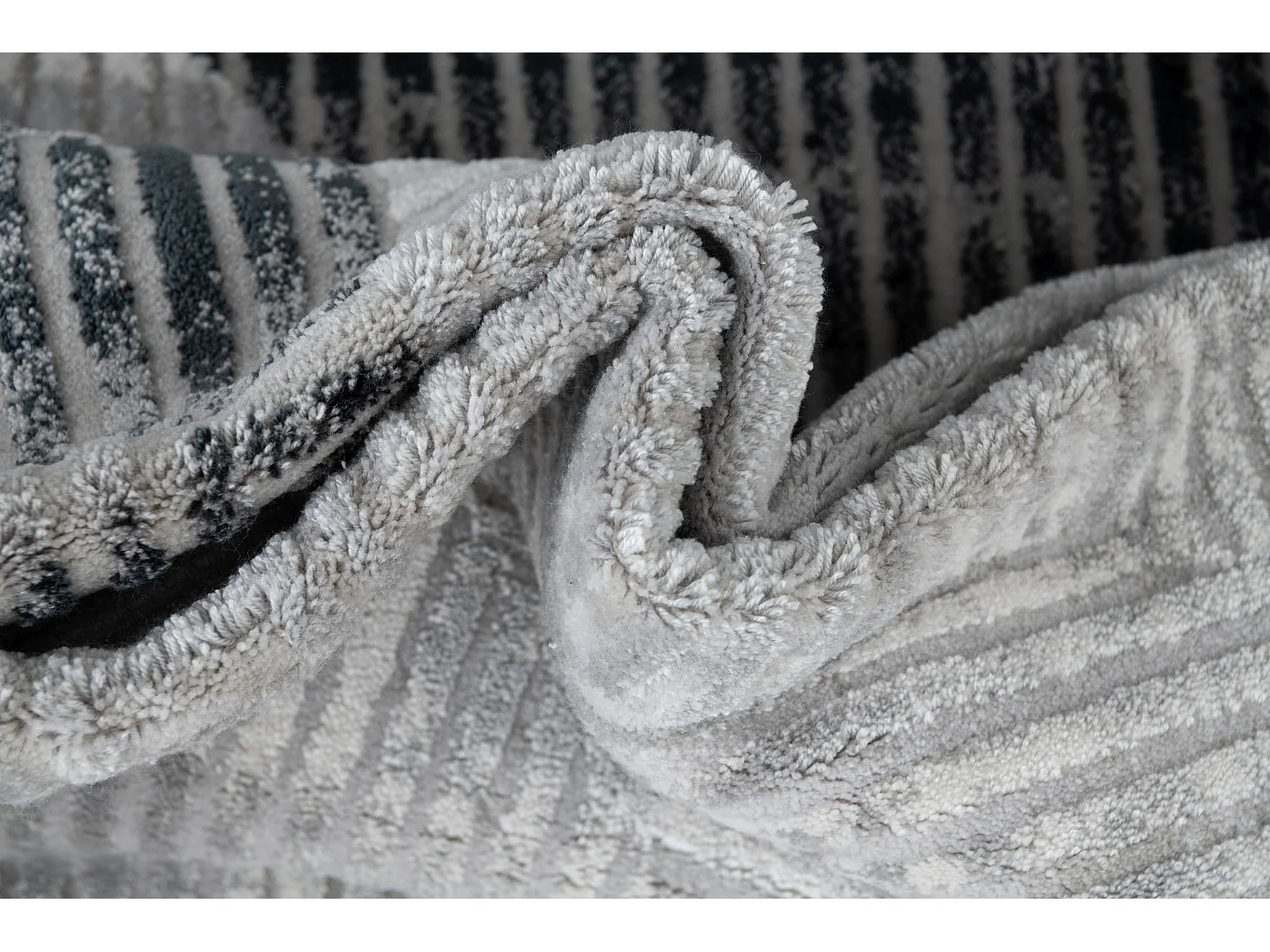 Tapis 125x185 gris clair Davos Grecian