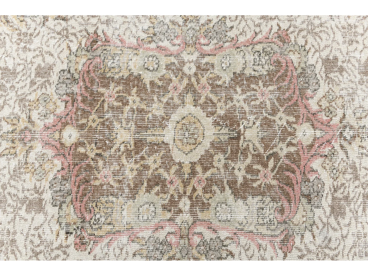 Woltapijt 287x183 Beige Ultra Vintage