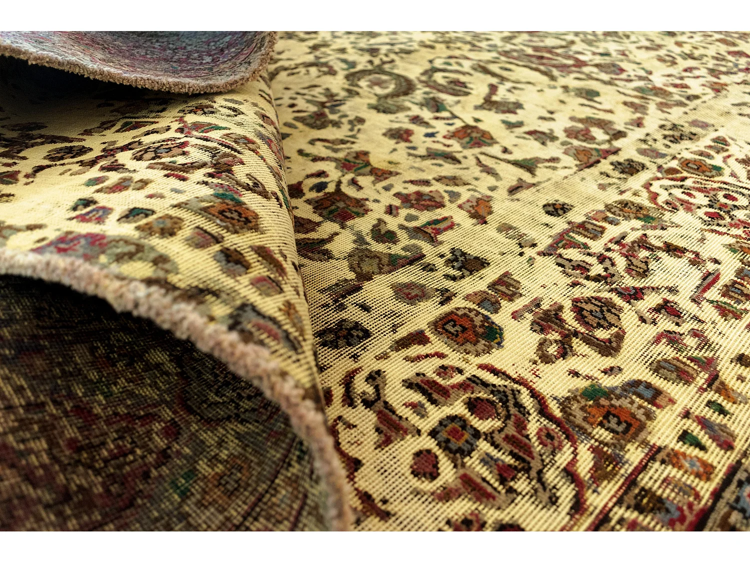 Woltapijt 278x192 Geel Vintage Royal