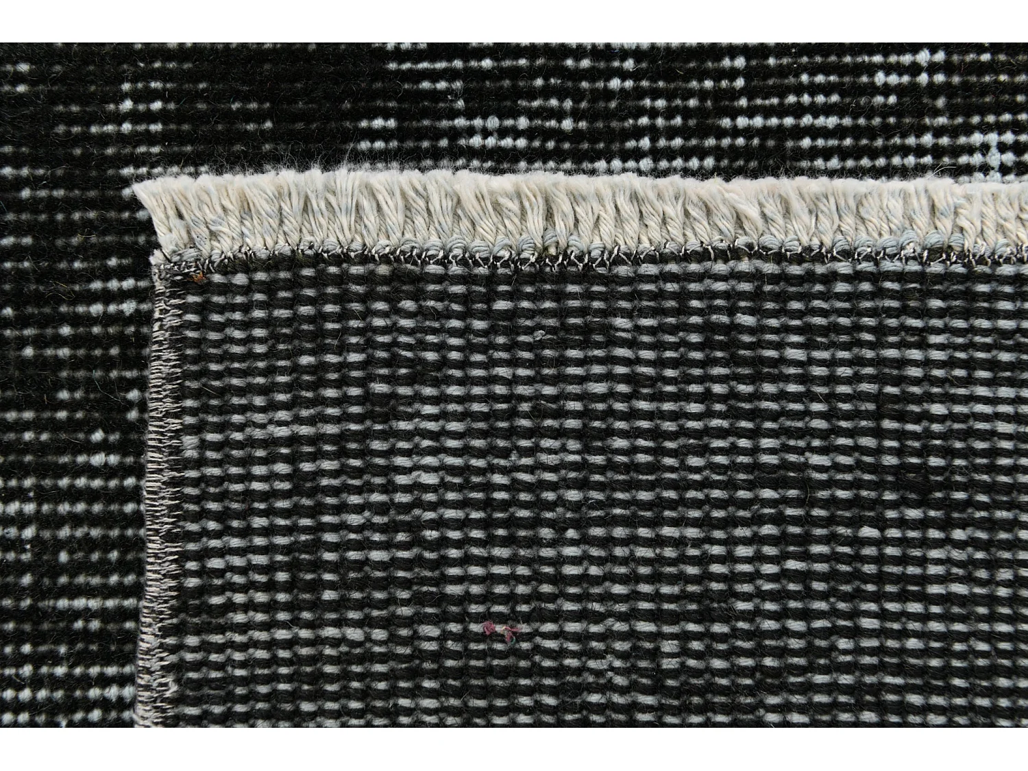 Tapis de laine 170x272 noir Ultra Vintage