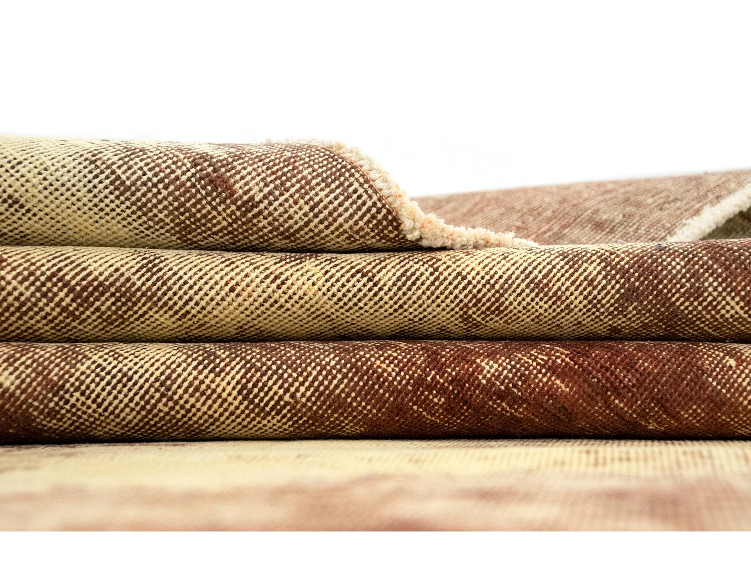 Woltapijt 284x199 Geel Vintage Royal