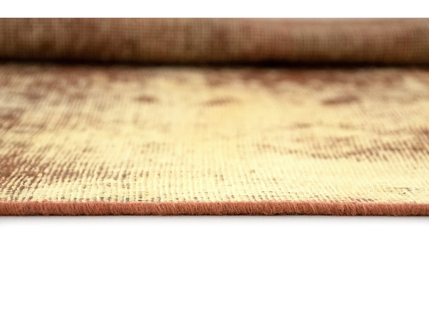 Woltapijt 284x199 Geel Vintage Royal