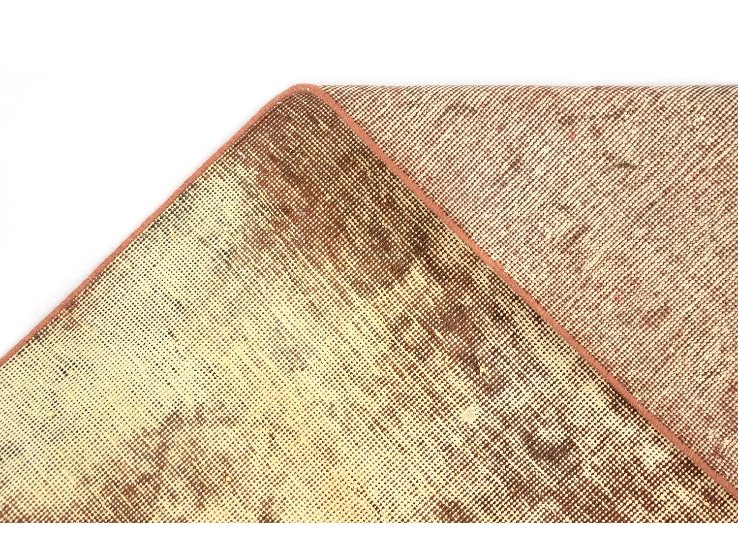 Woltapijt 284x199 Geel Vintage Royal