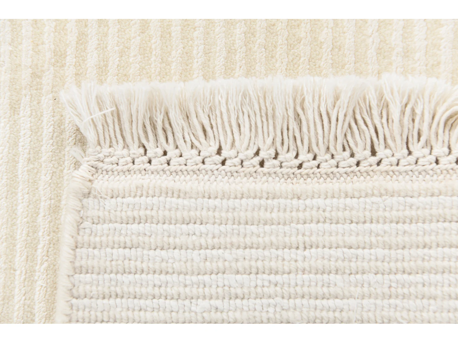 Tapis de laine 119x180 beige Darya