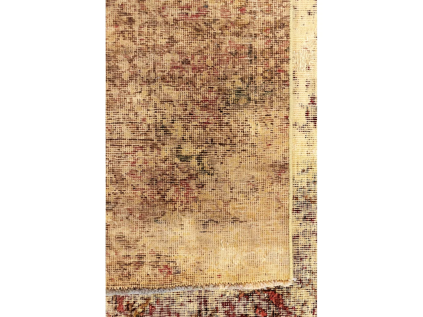 Woltapijt 290x193 Geel Vintage Royal