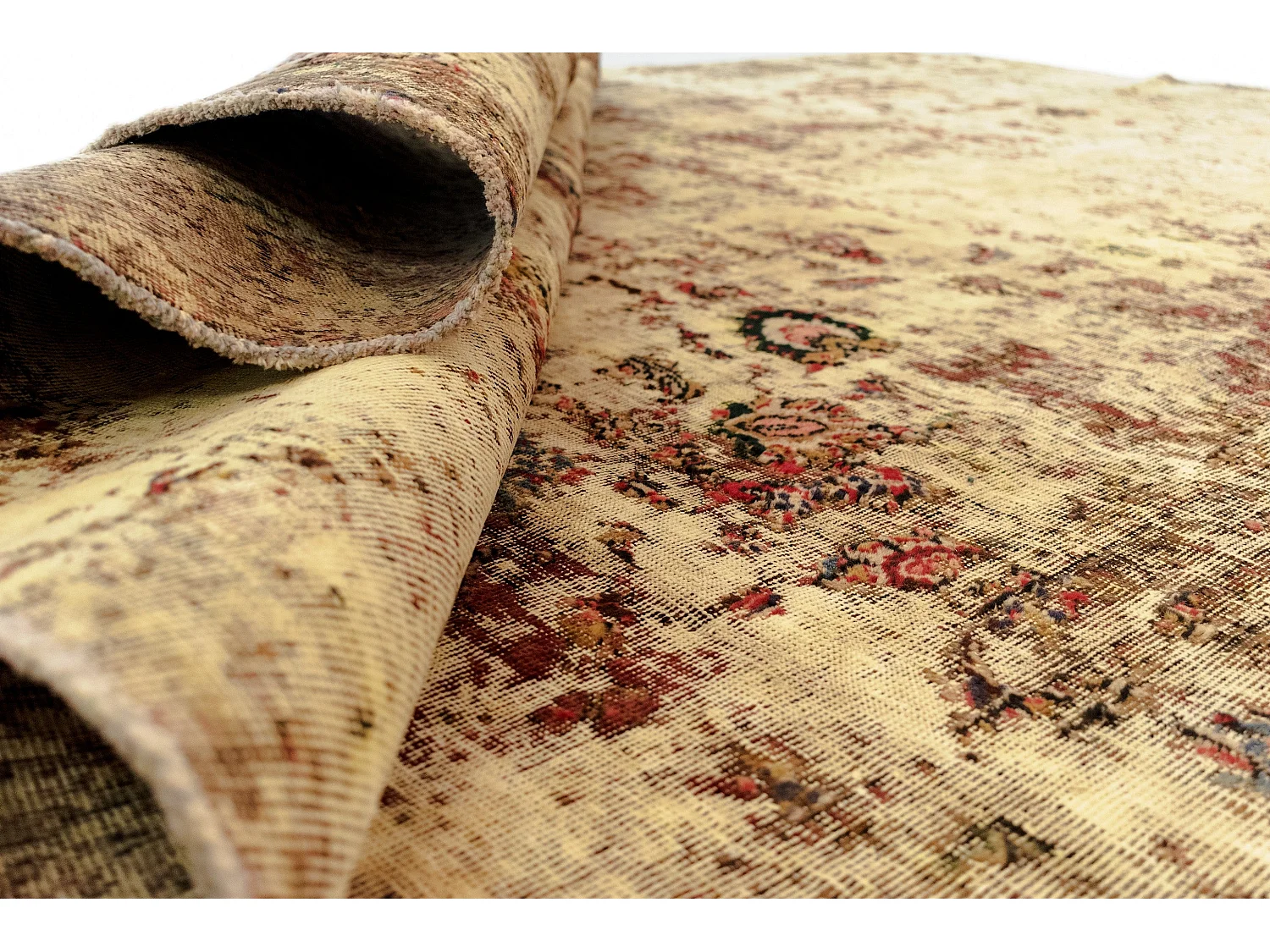 Woltapijt 290x193 Geel Vintage Royal