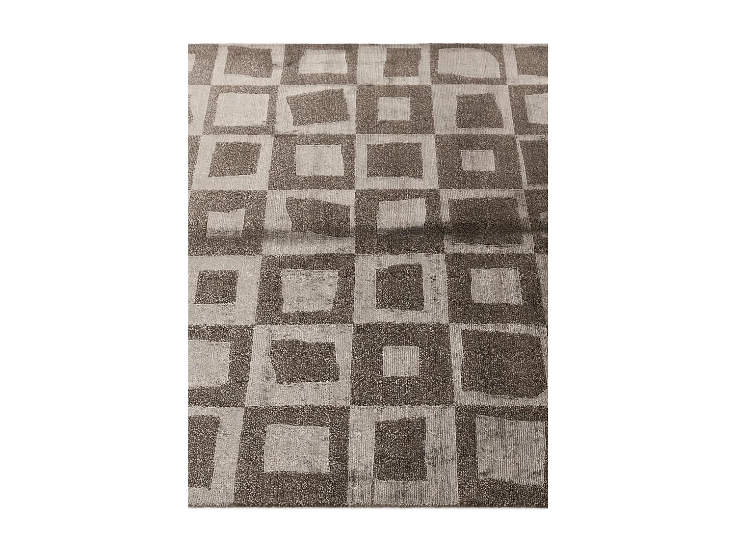 Woltapijt 183x119 Bruin Darya