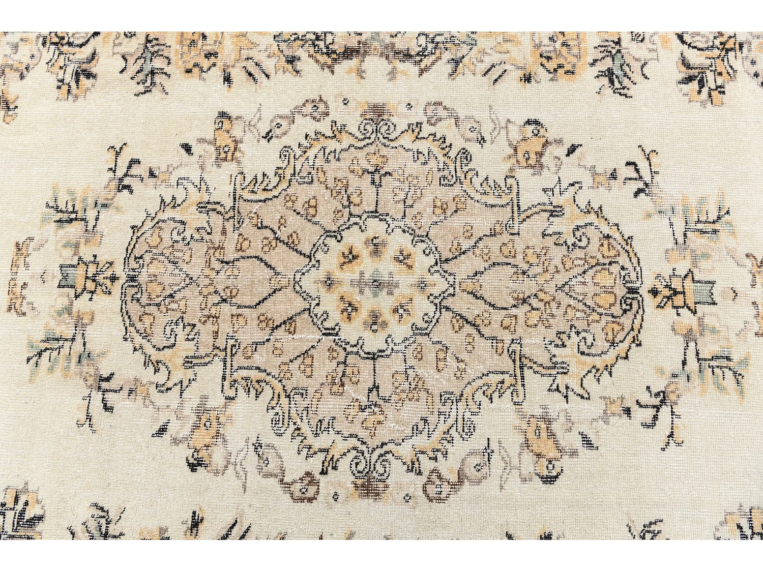 Woltapijt 279x188 Beige Ultra Vintage