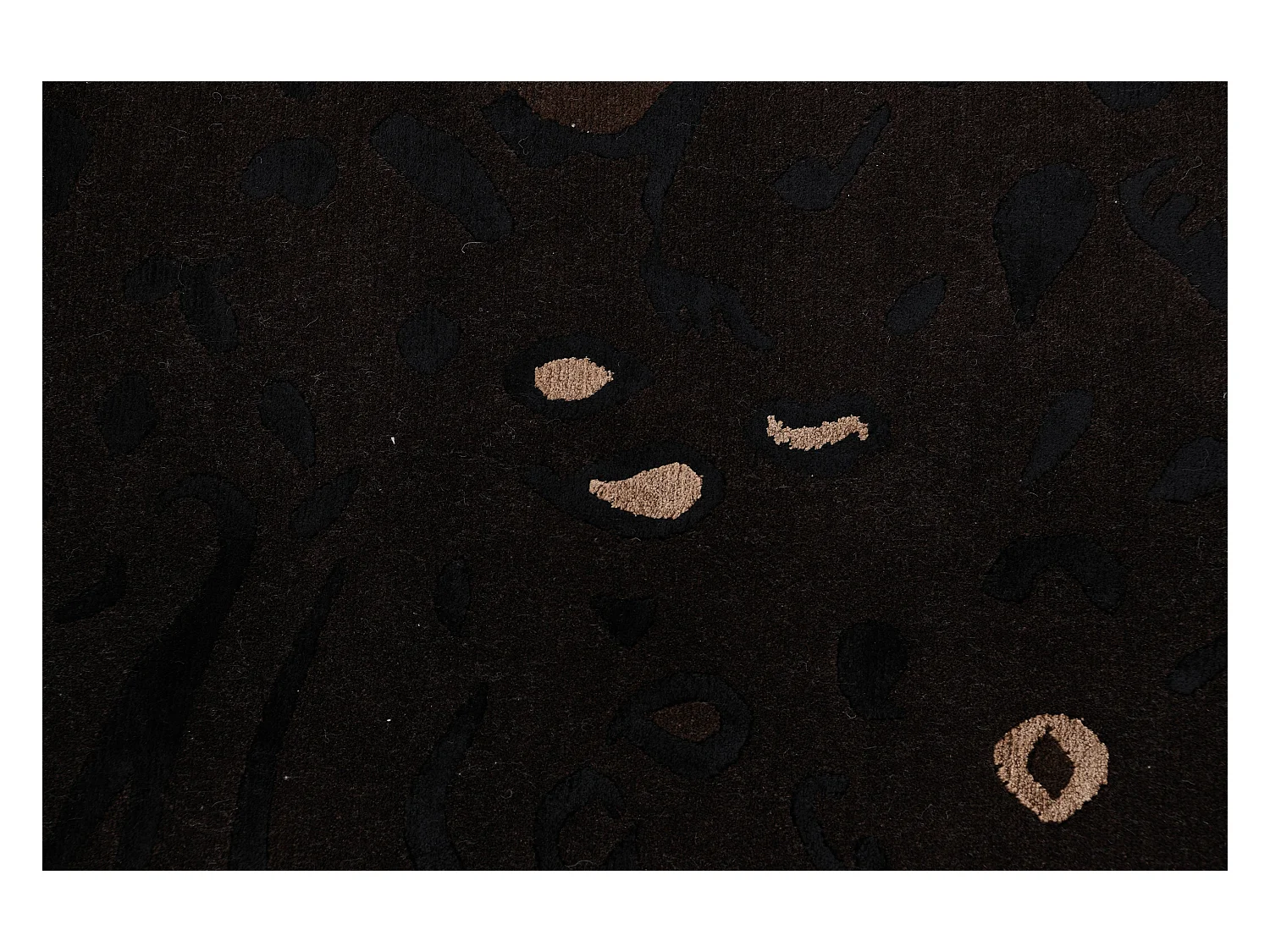 Tapis de laine 175x239 noir Darya