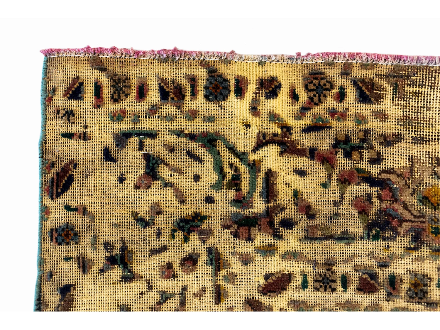 Woltapijt 291x194 Geel Vintage Royal