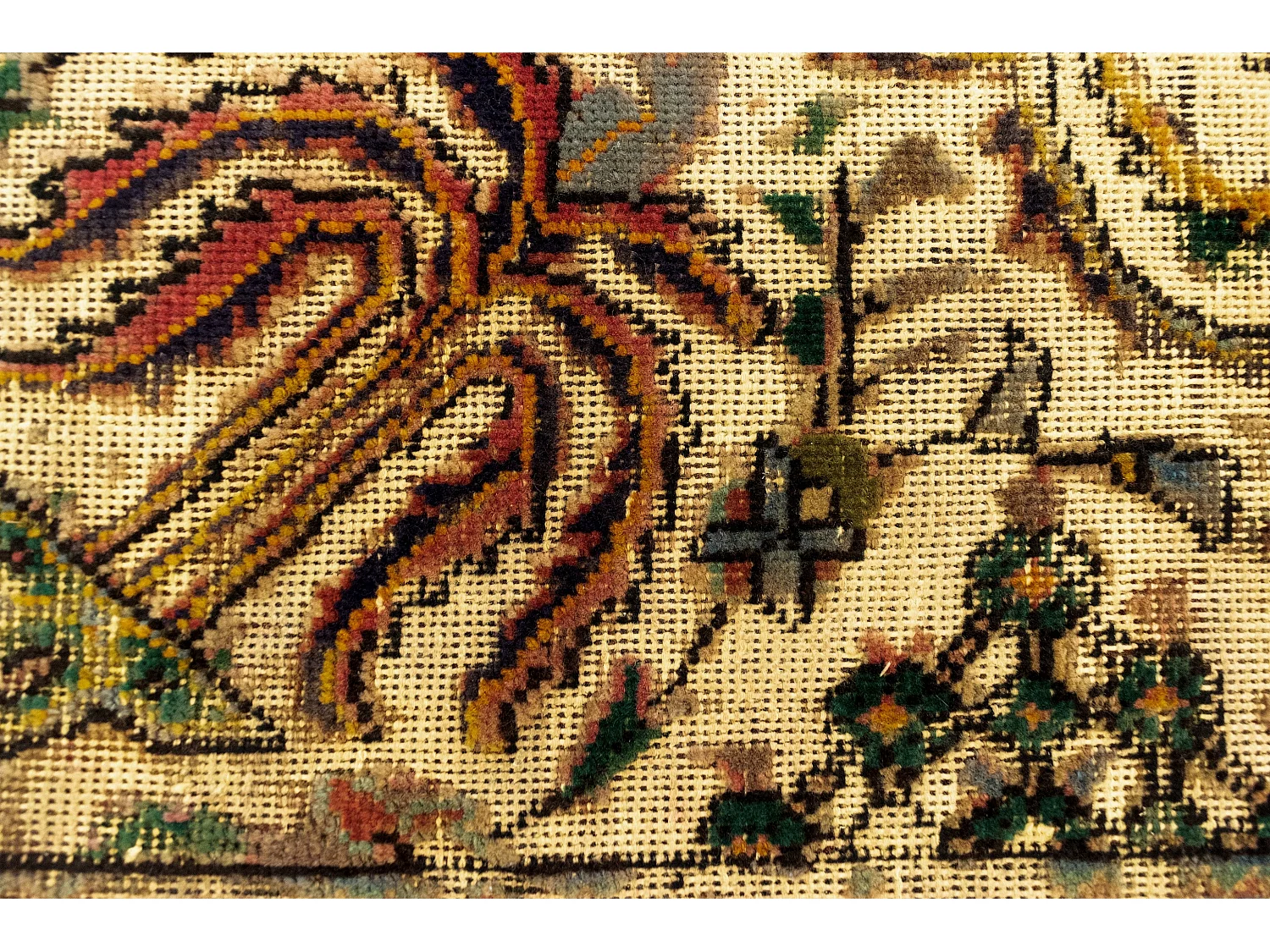 Woltapijt 291x194 Geel Vintage Royal