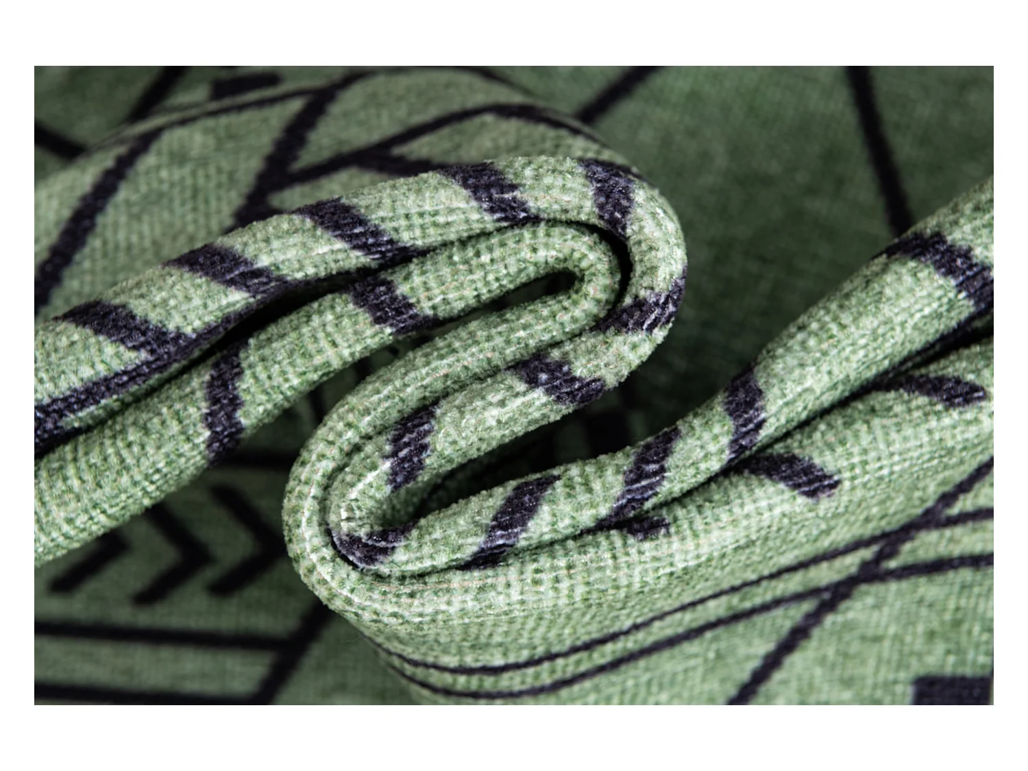 Tapis 65x185 vert Kriens Maya