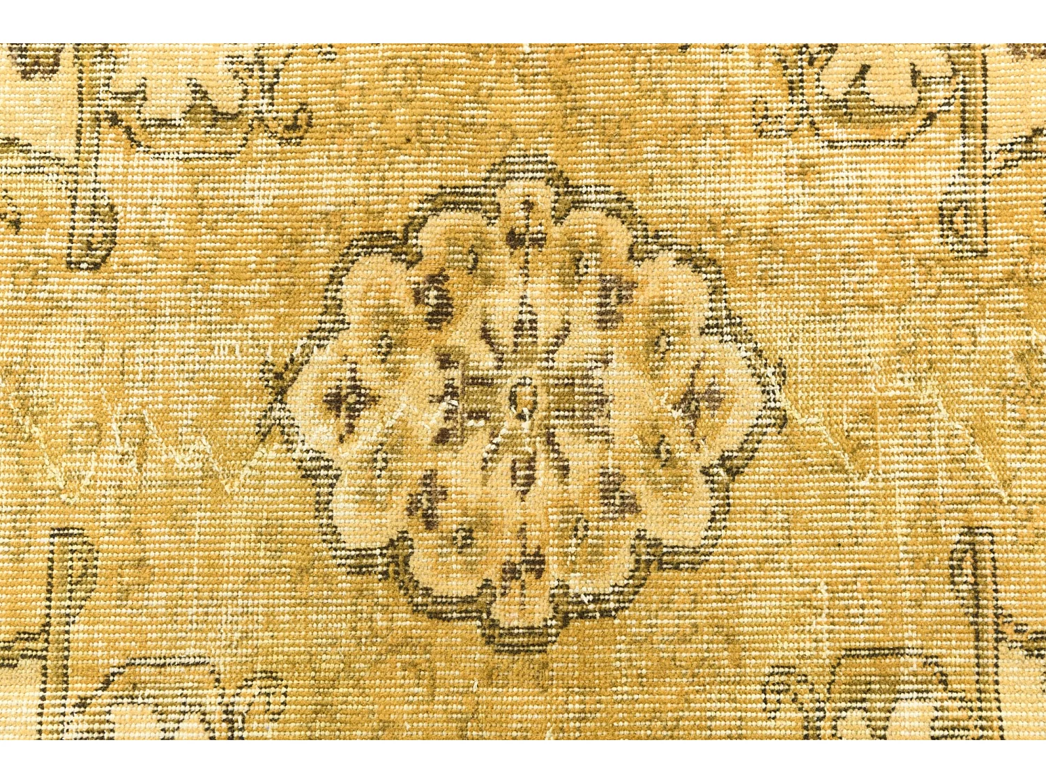 Woltapijt 226x124 Geel Ultra Vintage