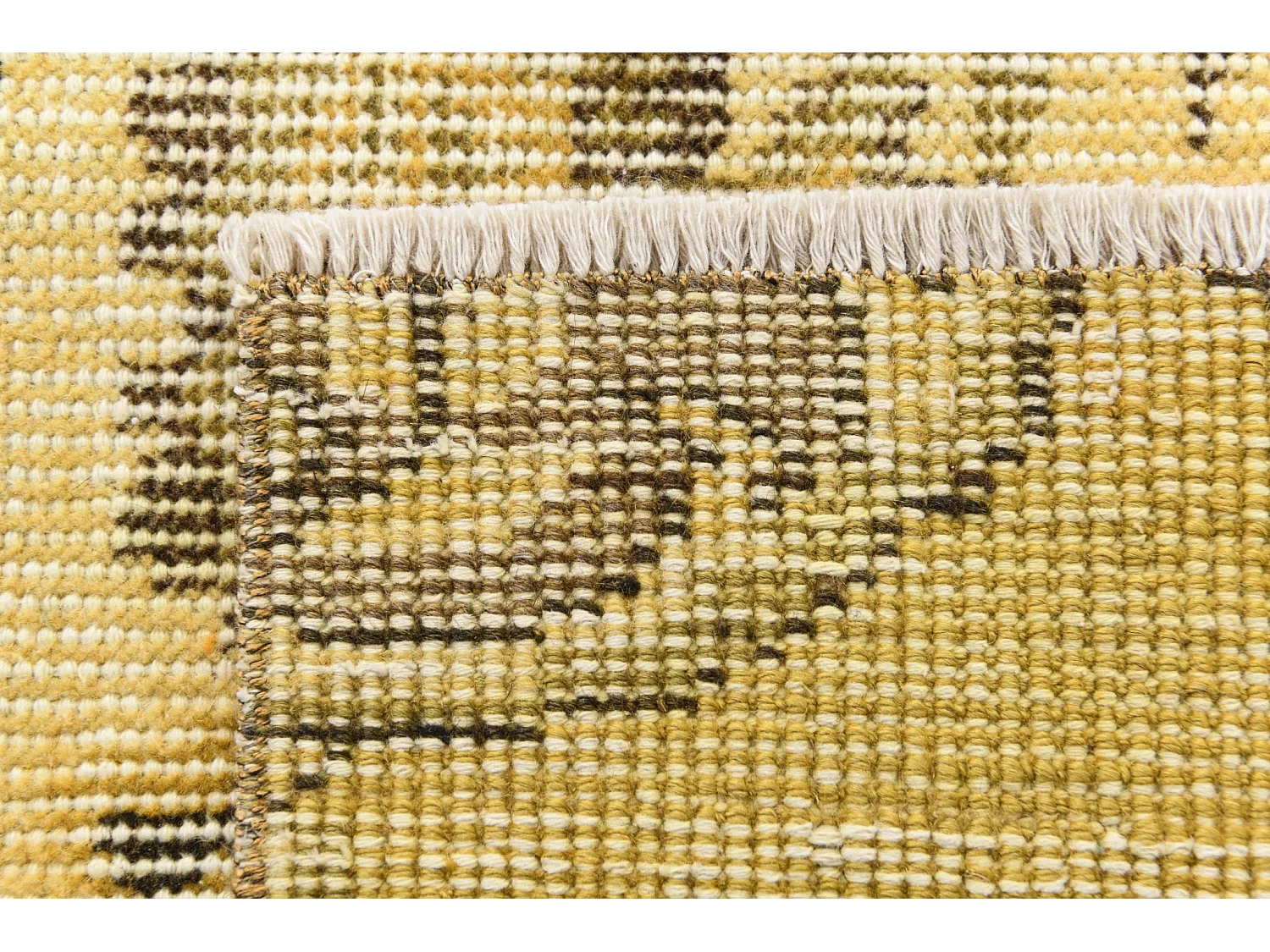 Woltapijt 226x124 Geel Ultra Vintage