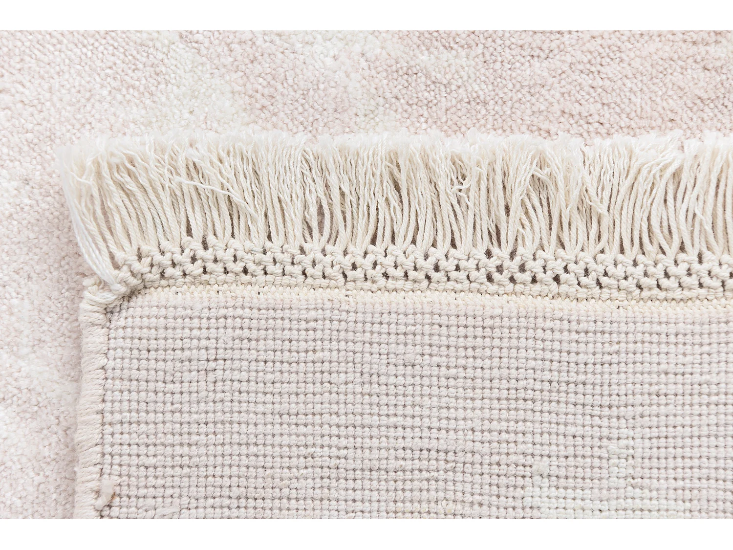 Woltapijt 183x122 Roze Darya