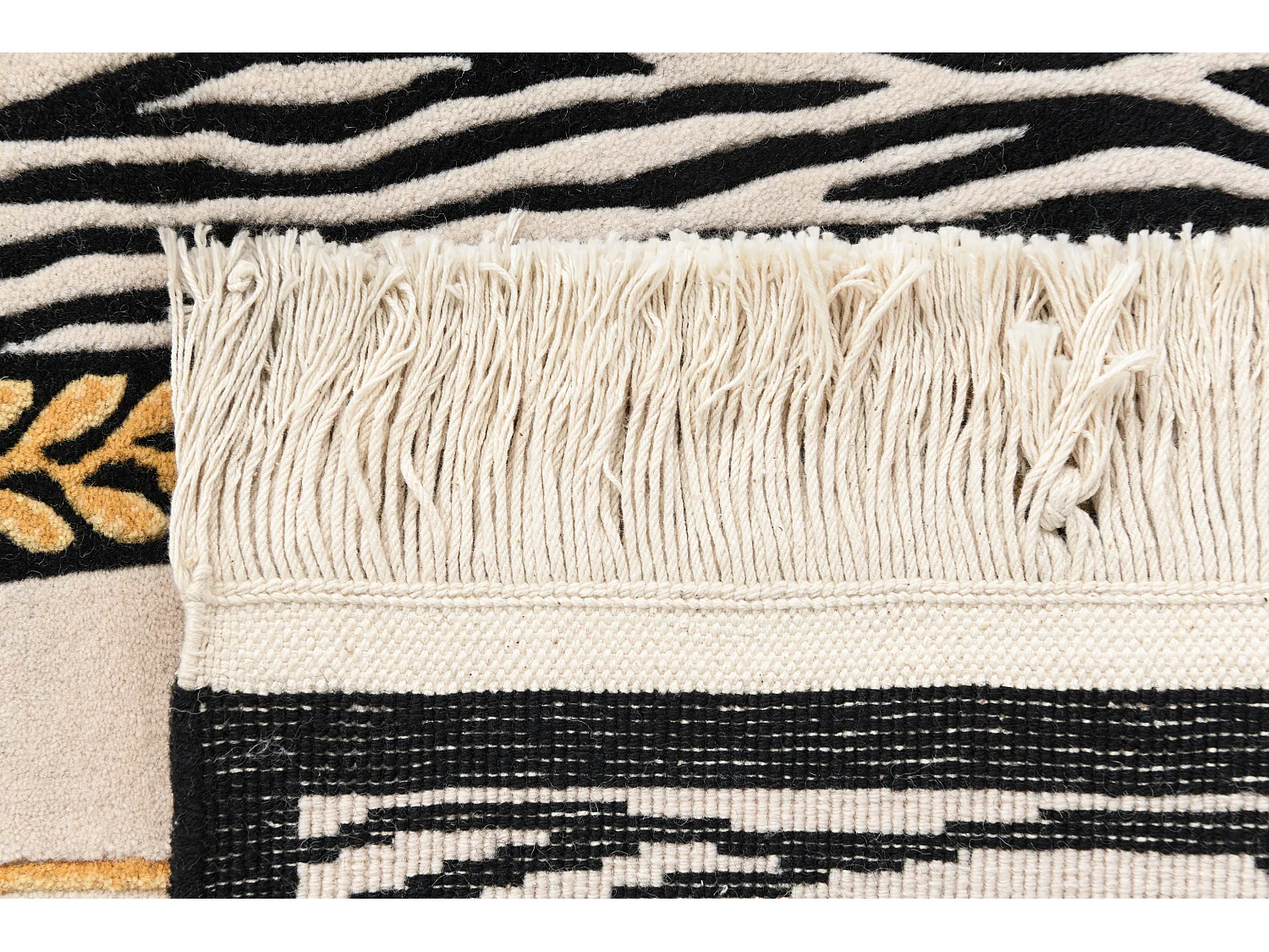 Loper-Woltapijt 300x84 Zwart Darya