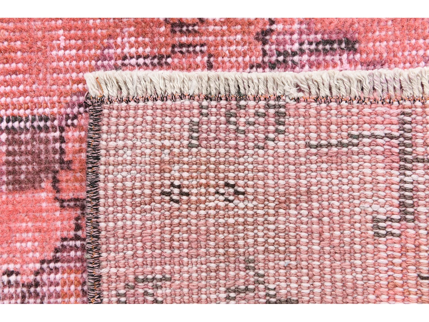 Tapis de laine 147x254 rose Ultra Vintage