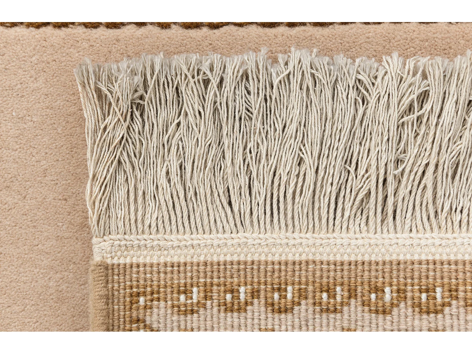 Loper-Woltapijt 297x79 Bruin Darya