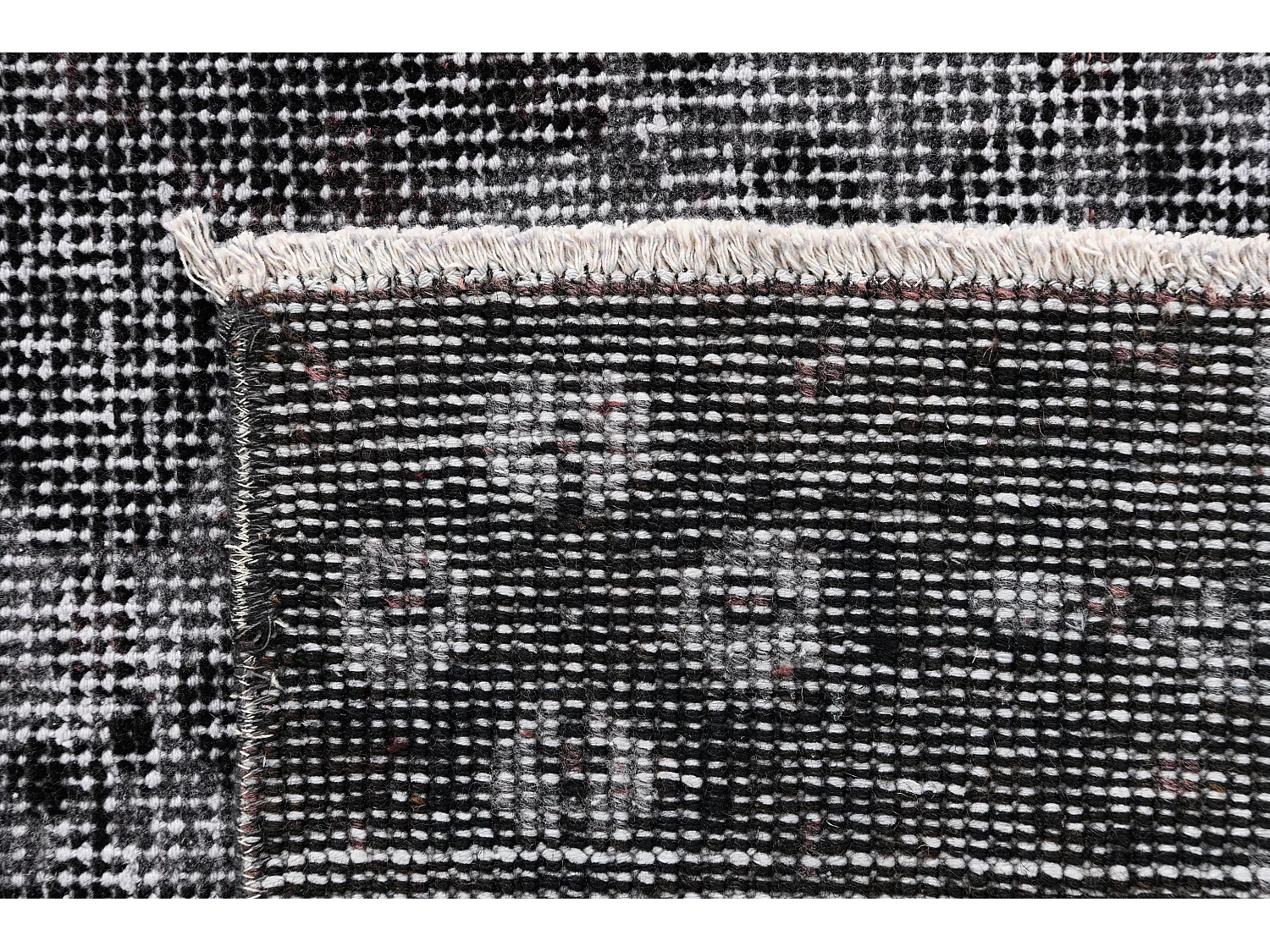 Tapis de laine 160x267 noir Ultra Vintage