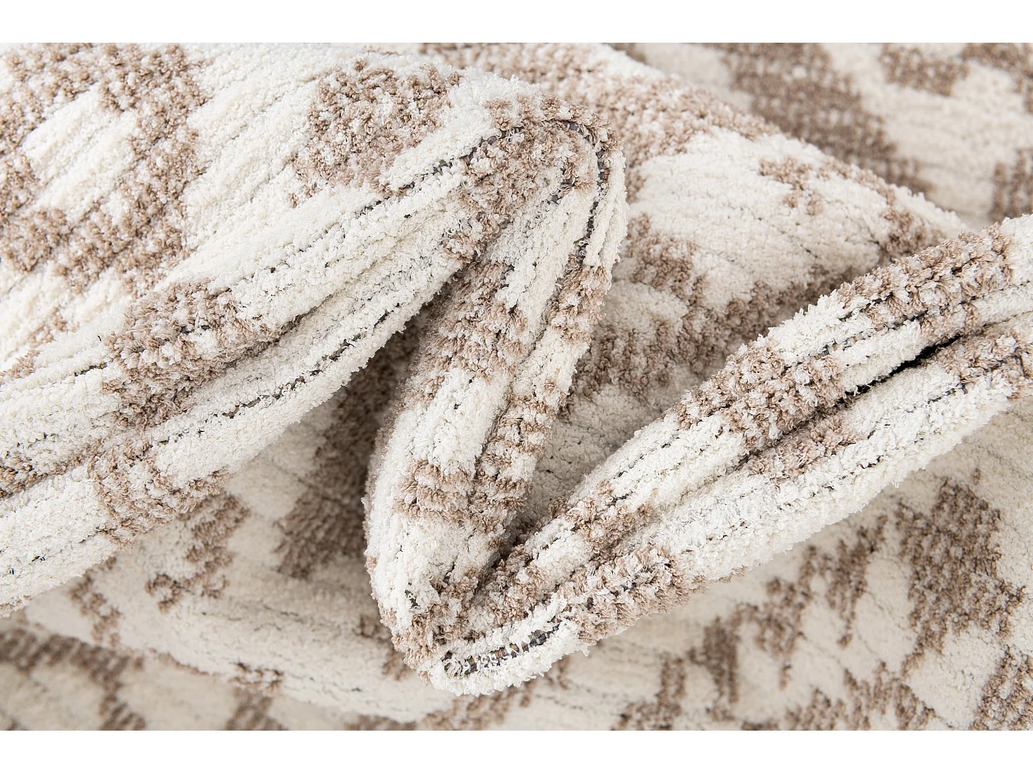 Tapis 125x185 Blanc St. Gallen Folklore