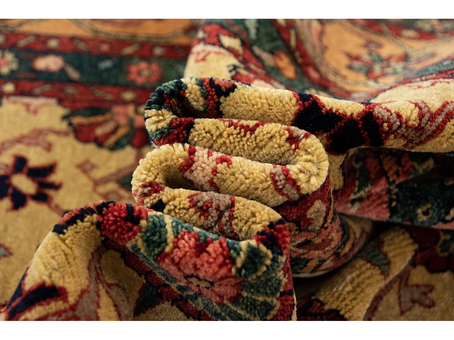 Tapis de laine 162x216 beige Kashkuli