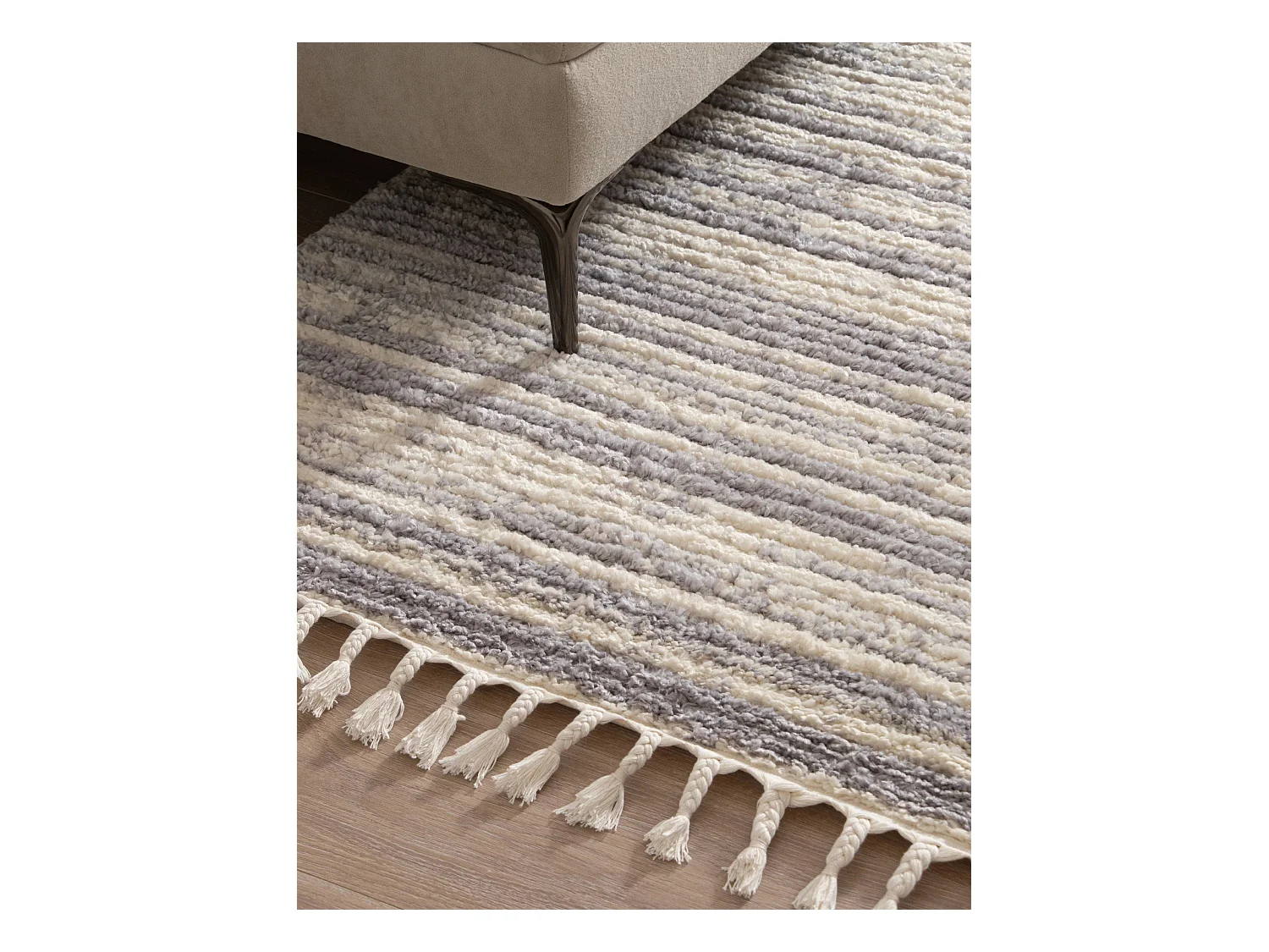 Hoogpolig tapijt 245x160 Beige Frauenfeldnea