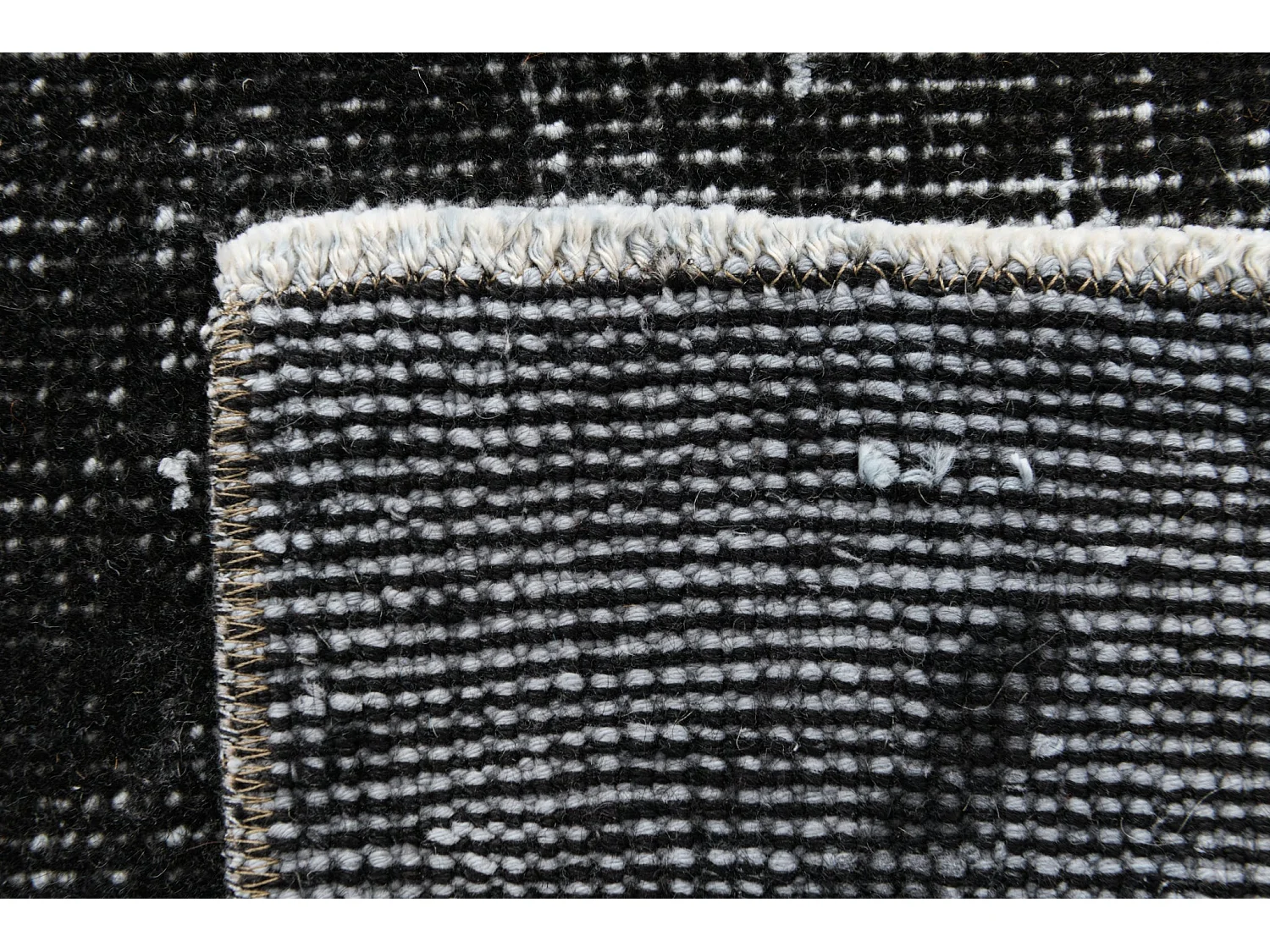 Tapis de laine 160x287 noir Ultra Vintage