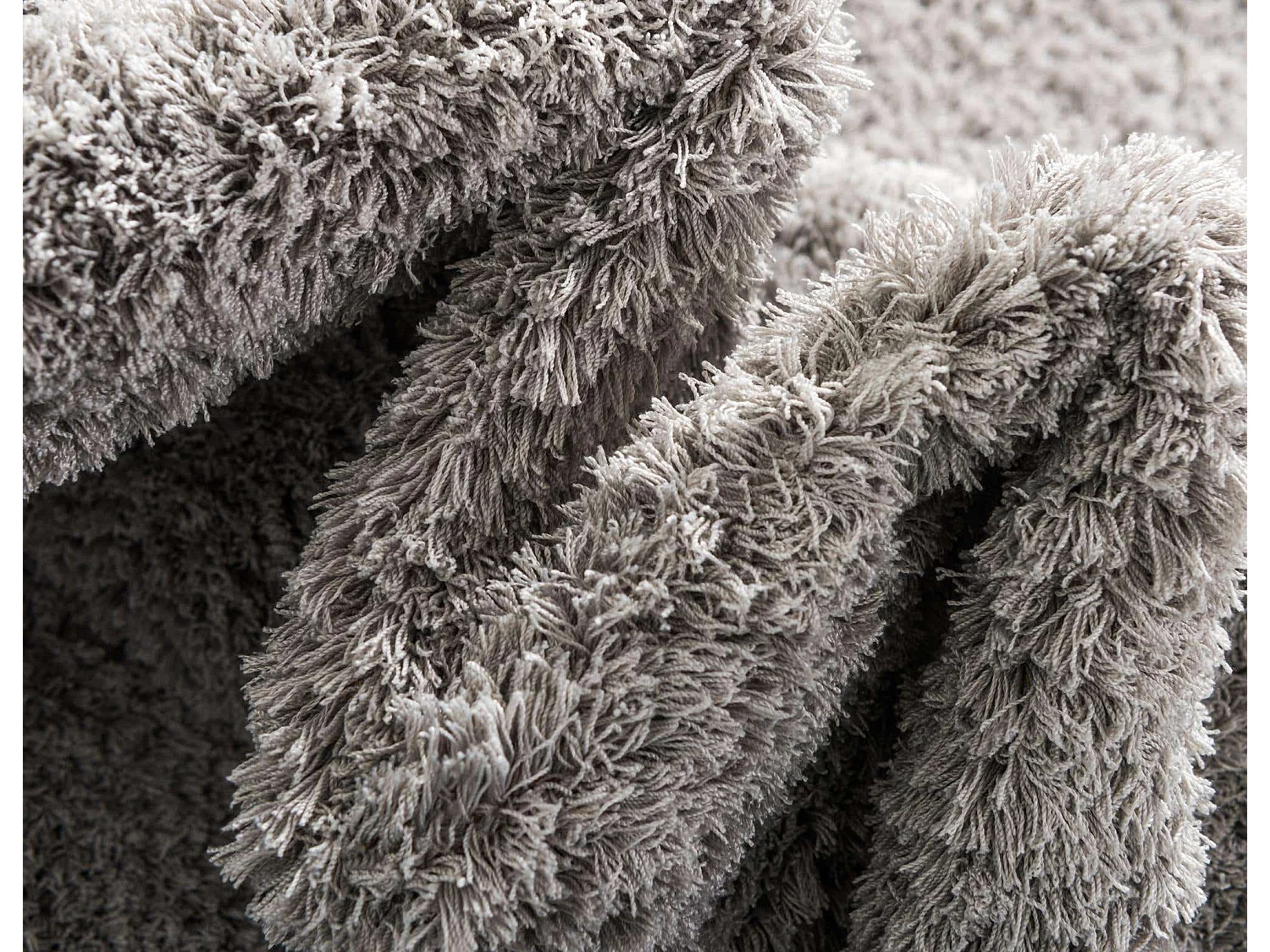 Tapis shaggy 185x275 gris argenté Luzern