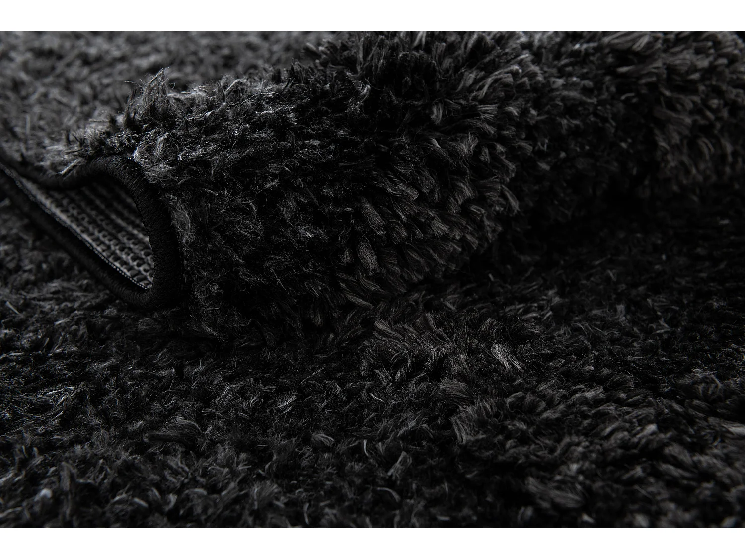 Tapis shaggy 240x305 noir Thun Tribus