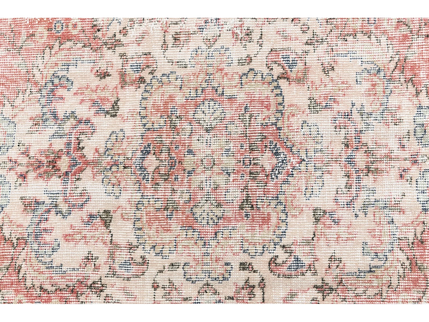 Tapis de laine 168x267 rose Ultra Vintage