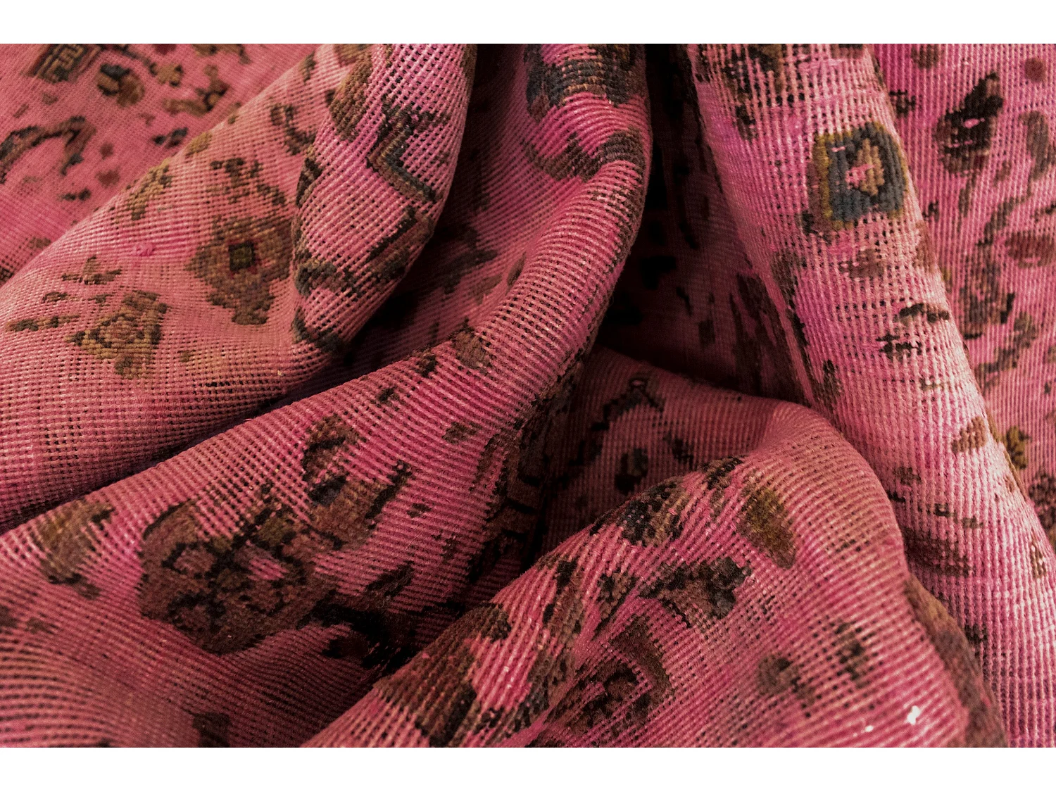 Woltapijt 294x169 Roze Vintage Royal