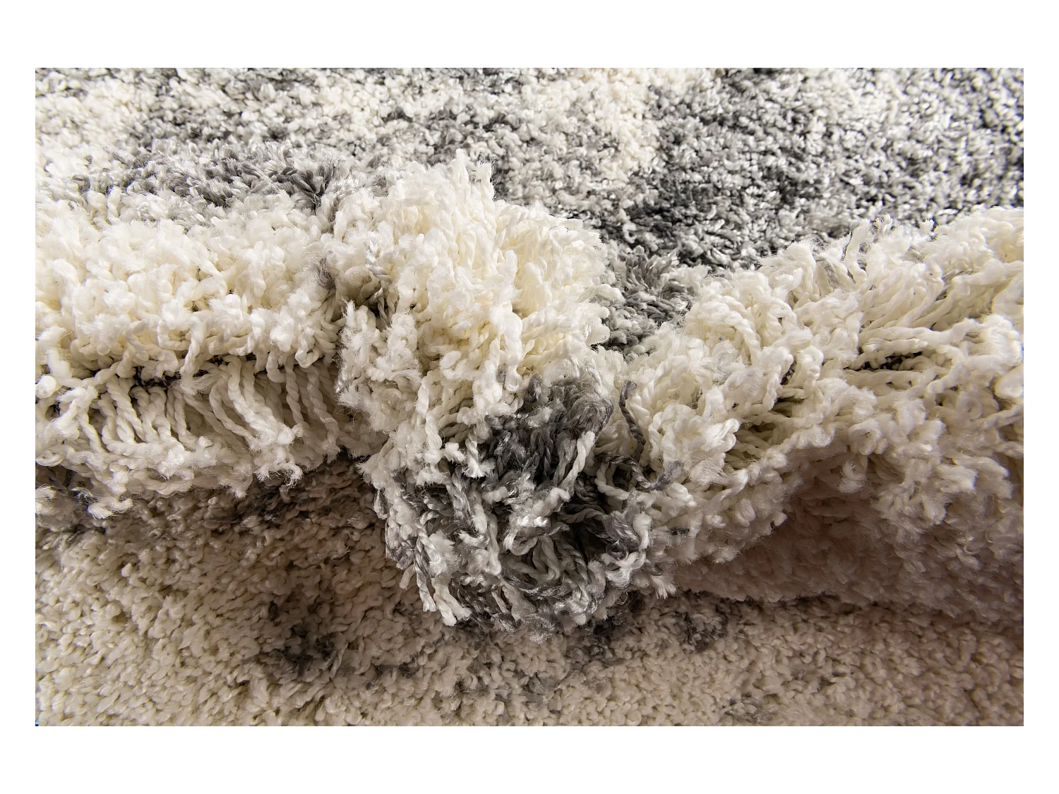 Tapis shaggy 185x185 beige - gris pierre Lachen Haze