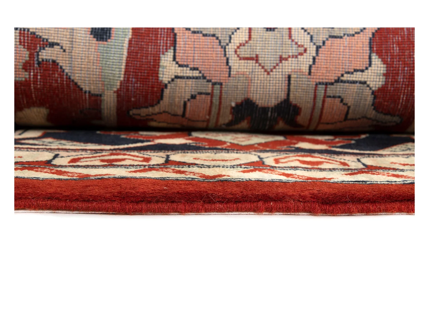 Woltapijt 301x255 Rood Tabriz