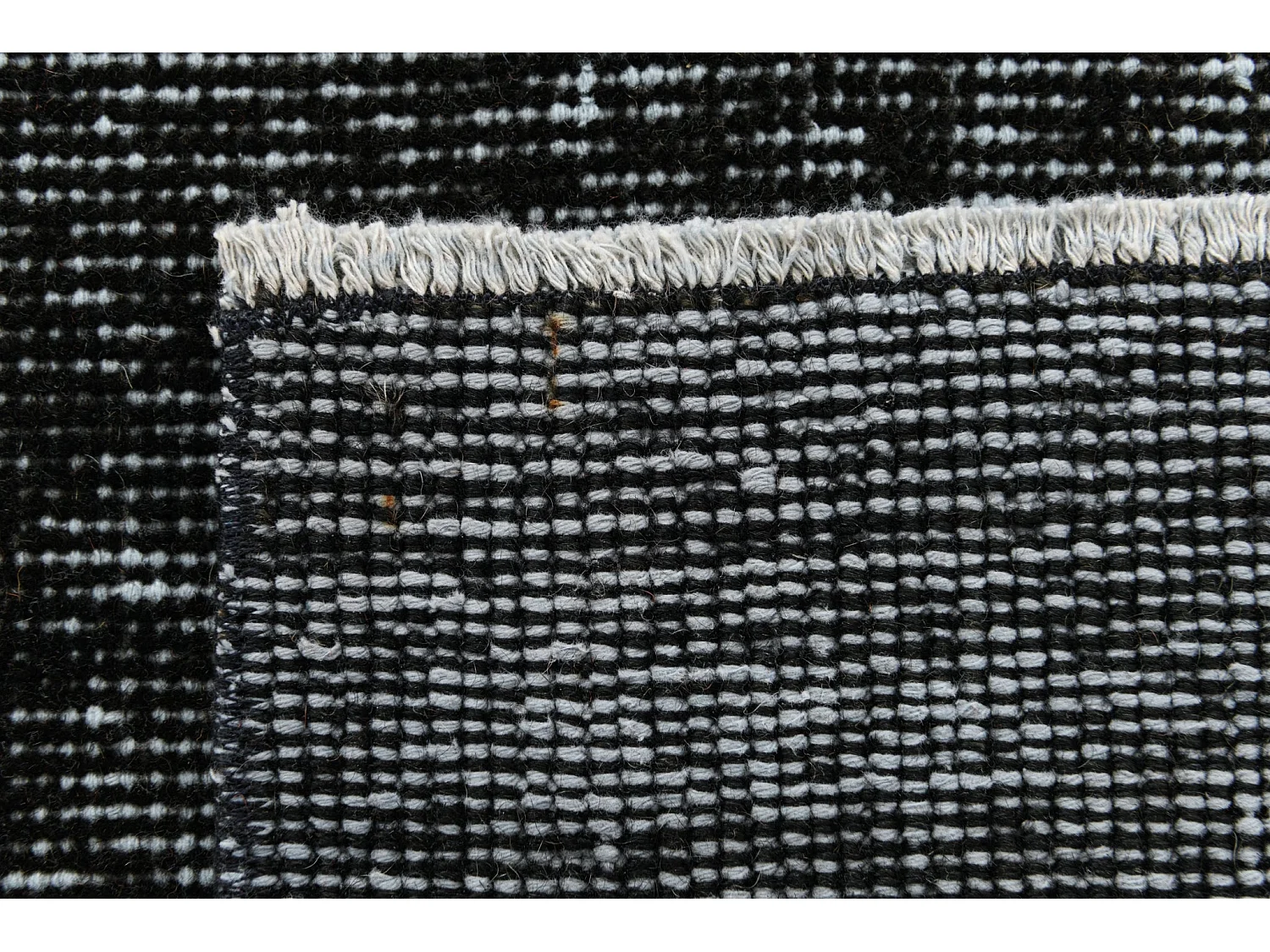 Tapis de laine 173x201 noir Ultra Vintage