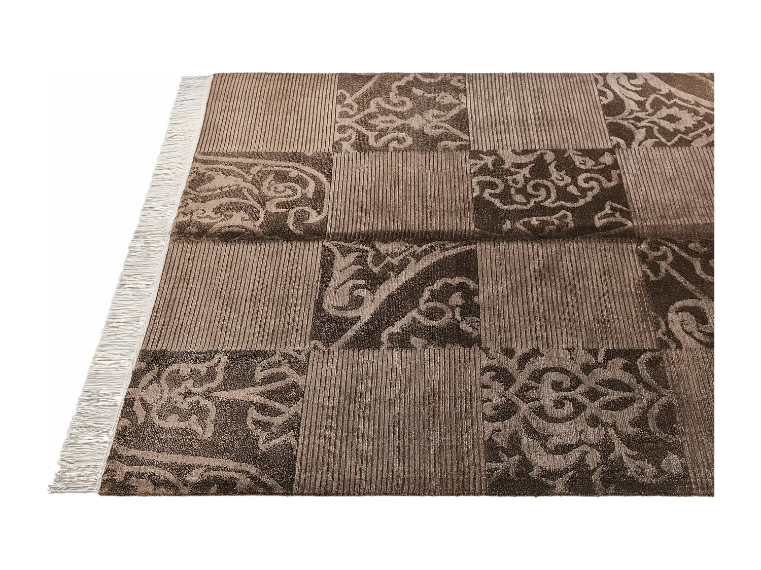 Woltapijt 183x124 Bruin Darya