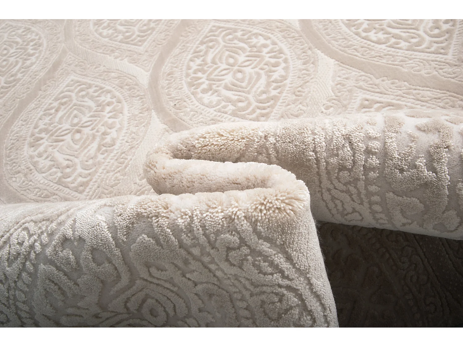 Tapis 120x180 beige Royal Eden