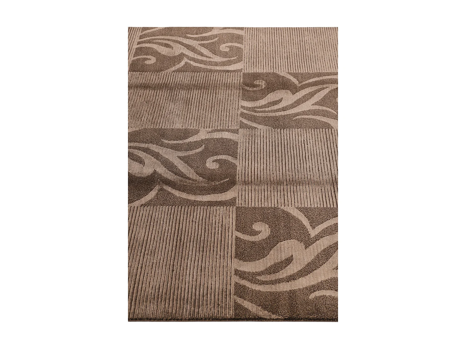 Woltapijt 244x173 Bruin Darya