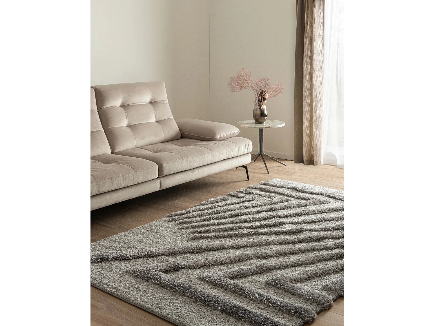 Tapis shaggy 125x185 gris Thun Avis